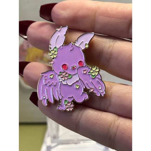 Bright Bat Enamel Pin Purple Bat Flower Mothman - Picture 6 of 10